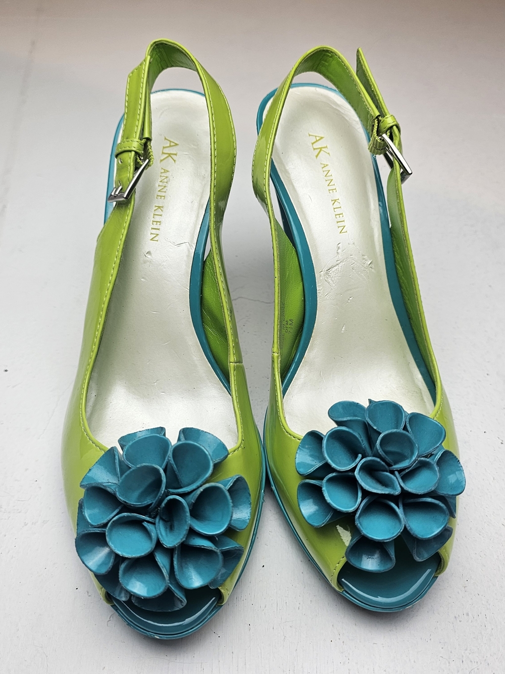 Anne Klein Lime Green Slingback Heels with Teal Flower Y2k Vintage Clubwear 7.5 - Picture 2 of 7